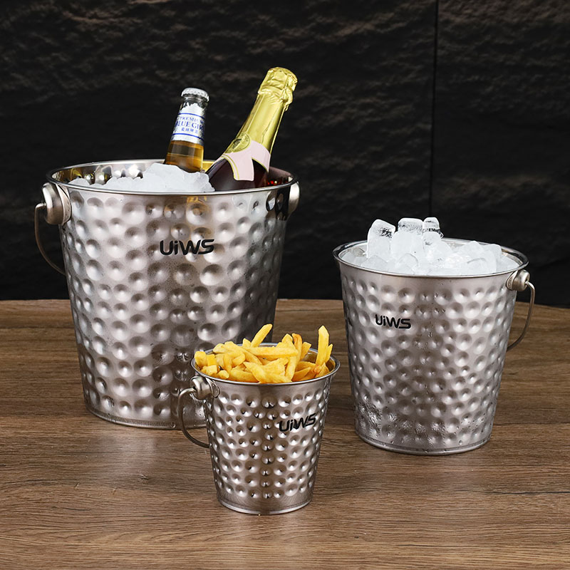 Hammer point ice bucket