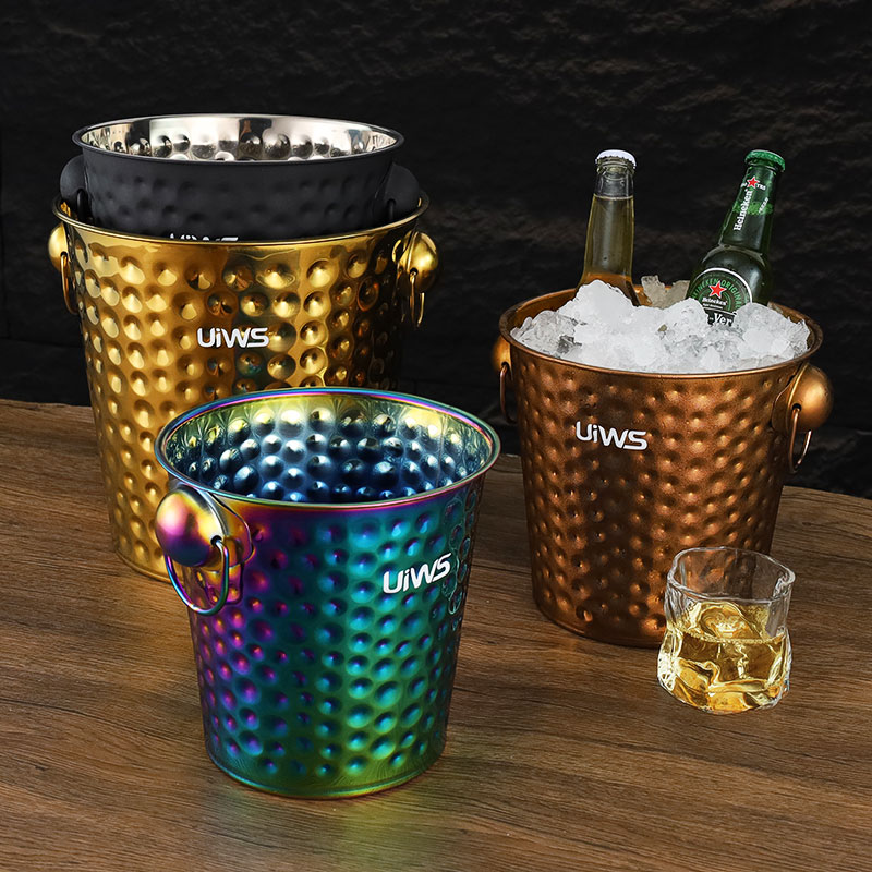 Hammer point ice bucket